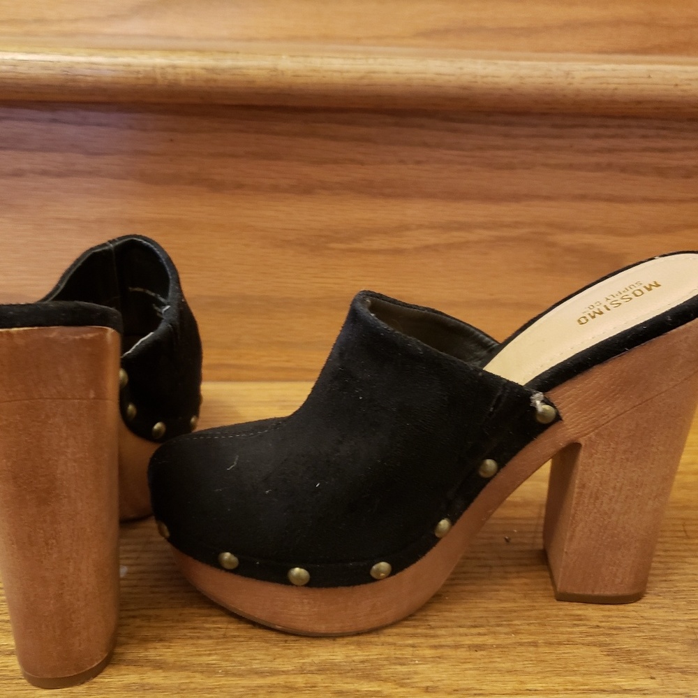 New never used heels